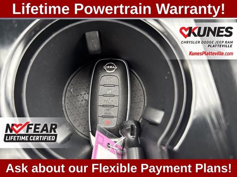 Used 2025 Nissan Rogue SV image 28