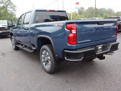 New 2026 Chevrolet Silverado 2500 Custom w/ Custom Convenience Package AWD/4WD image 3