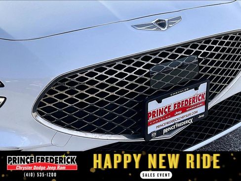 Used 2023 Genesis G70 2.0T image 24