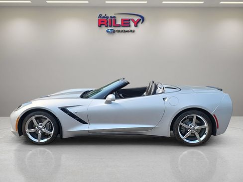 Used 2014 Chevrolet Corvette Stingray Convertible w/ 2LT Preferred Equipment Group RWD image 4