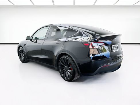 Used 2022 Tesla Model Y Performance AWD/4WD image 6
