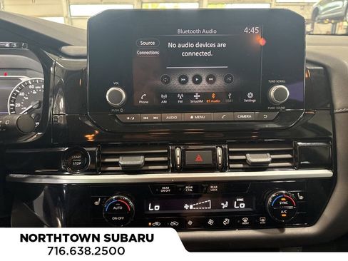 Used 2025 Nissan Pathfinder SV image 12