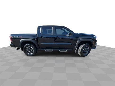Used 2025 Nissan Frontier PRO-4X w/ Pro Convenience Package image 9