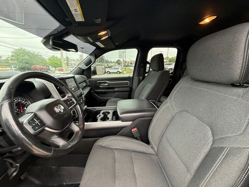Used 2019 RAM 1500 Big Horn AWD/4WD image 14