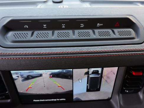 Used 2026 Ford Bronco Raptor w/ Interior Carbon Fiber Pack AWD/4WD image 29