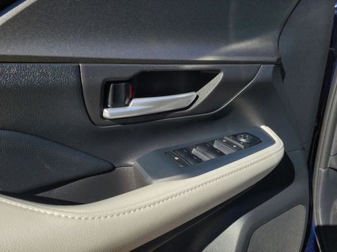 Used 2025 Toyota Grand Highlander FWD image 21