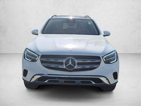Used 2022 Mercedes-Benz GLC 300 image 2
