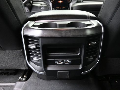 Used 2024 RAM 2500 Big Horn w/ Night Edition AWD/4WD image 26
