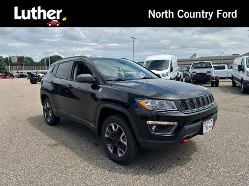 Used 2018 Jeep Compass Trailhawk w/ Leather Interior Group AWD/4WD image 1