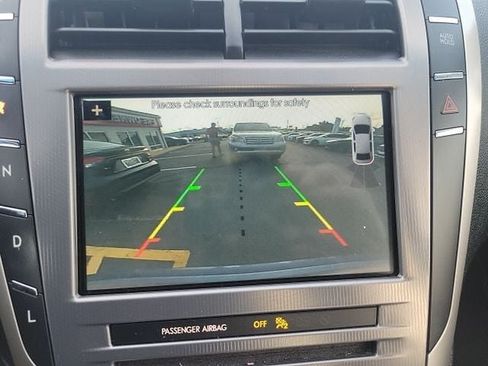 Used 2018 Lincoln MKZ Select w/ Select Plus Package FWD image 20