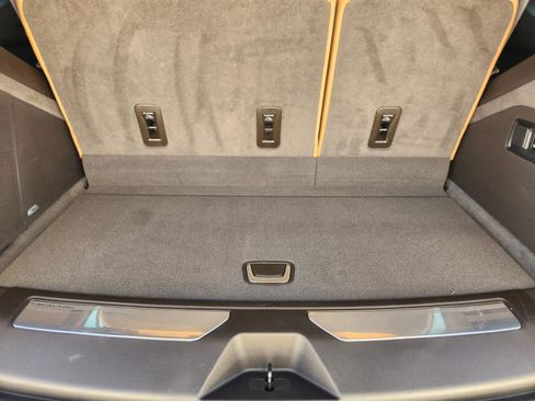 Used 2021 Cadillac Escalade Sport image 32