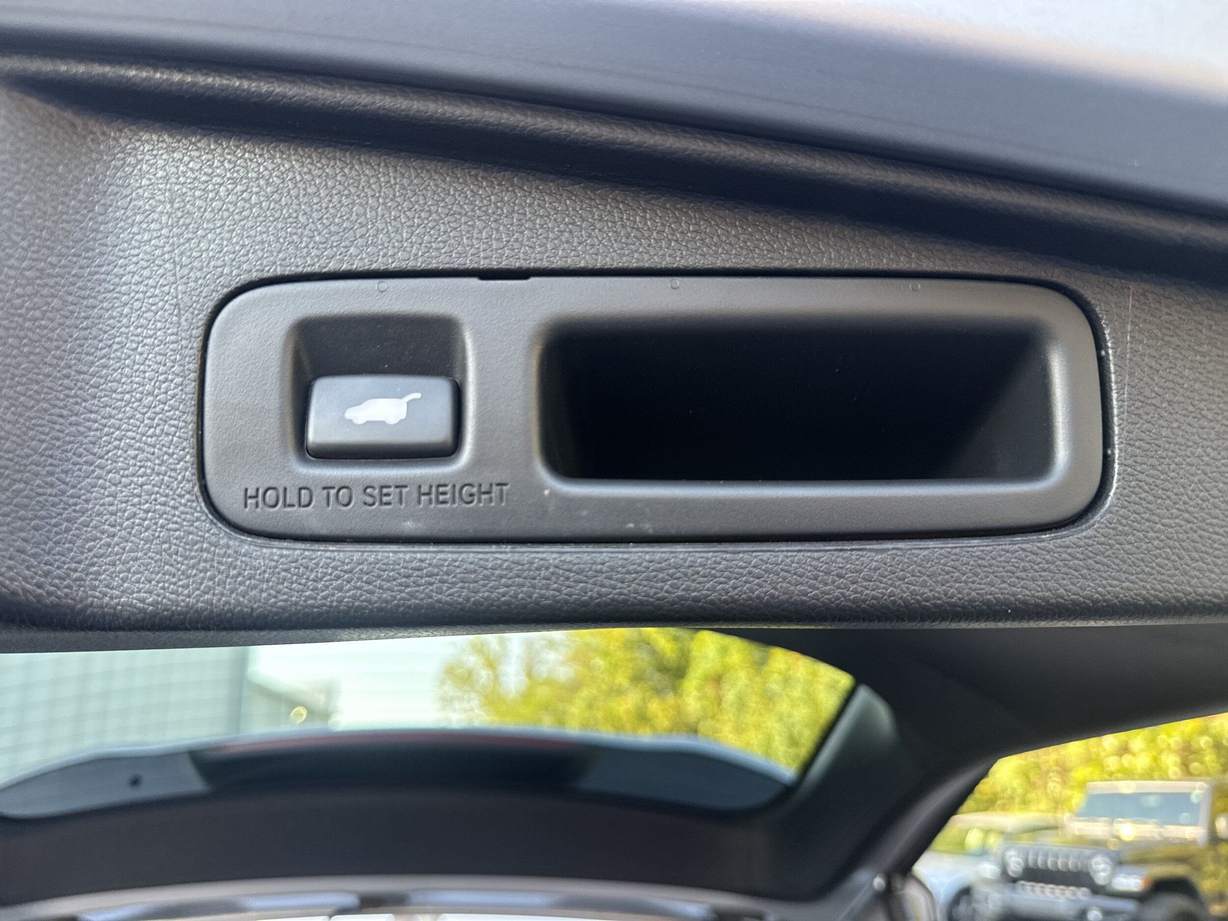 Used 2022 Honda CR-V EX-L image 13