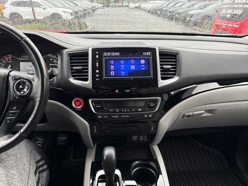 Used 2017 Honda Ridgeline RTL-E image 21