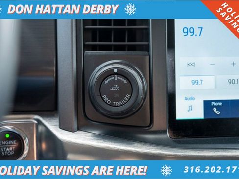 Used 2022 Ford F150 Lariat w/ Trailer Tow Package image 13