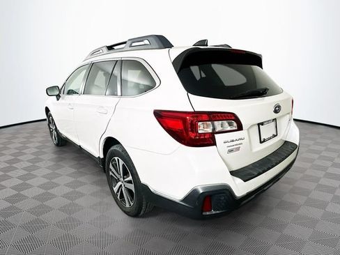 Used 2019 Subaru Outback 2.5i Limited AWD/4WD image 9