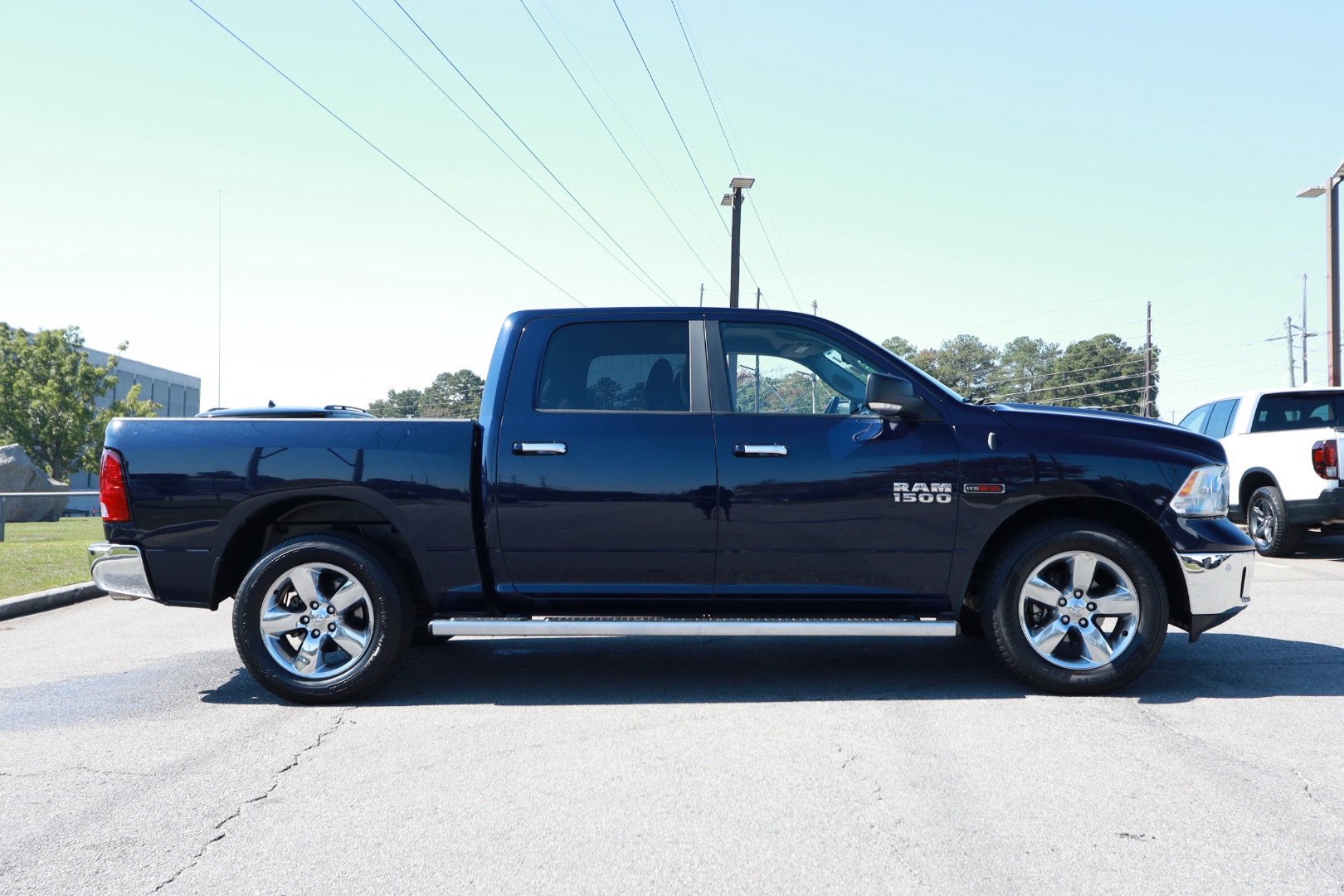 Used 2015 RAM 1500 Lone Star RWD image 6