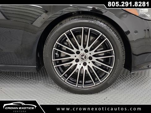 Used 2025 Mercedes-Benz C 300 Sedan image 9
