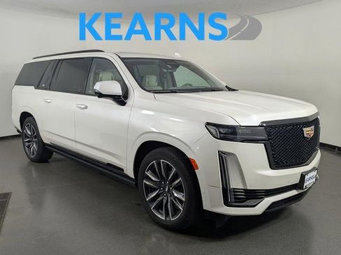 Used 2021 Cadillac Escalade ESV Sport Platinum image 1