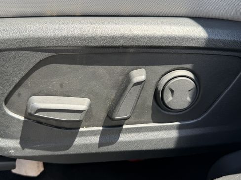 Used 2025 Hyundai Tucson SEL AWD/4WD image 16