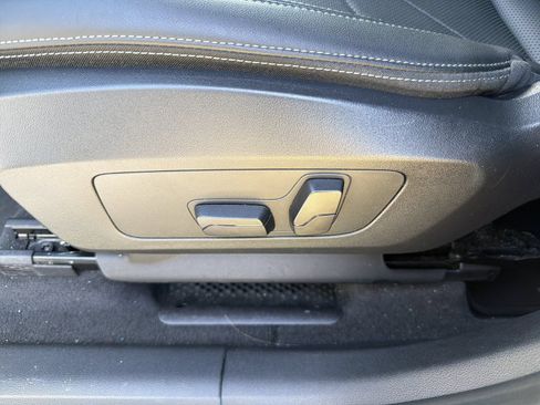 Certified 2025 BMW X1 xDrive28i AWD/4WD image 21