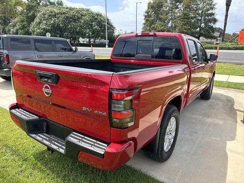 Used 2022 Nissan Frontier SV w/ Technology Package AWD/4WD image 7
