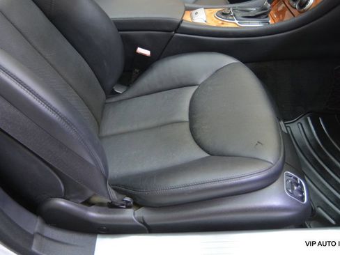 Used 2008 Mercedes-Benz SL 550 image 22