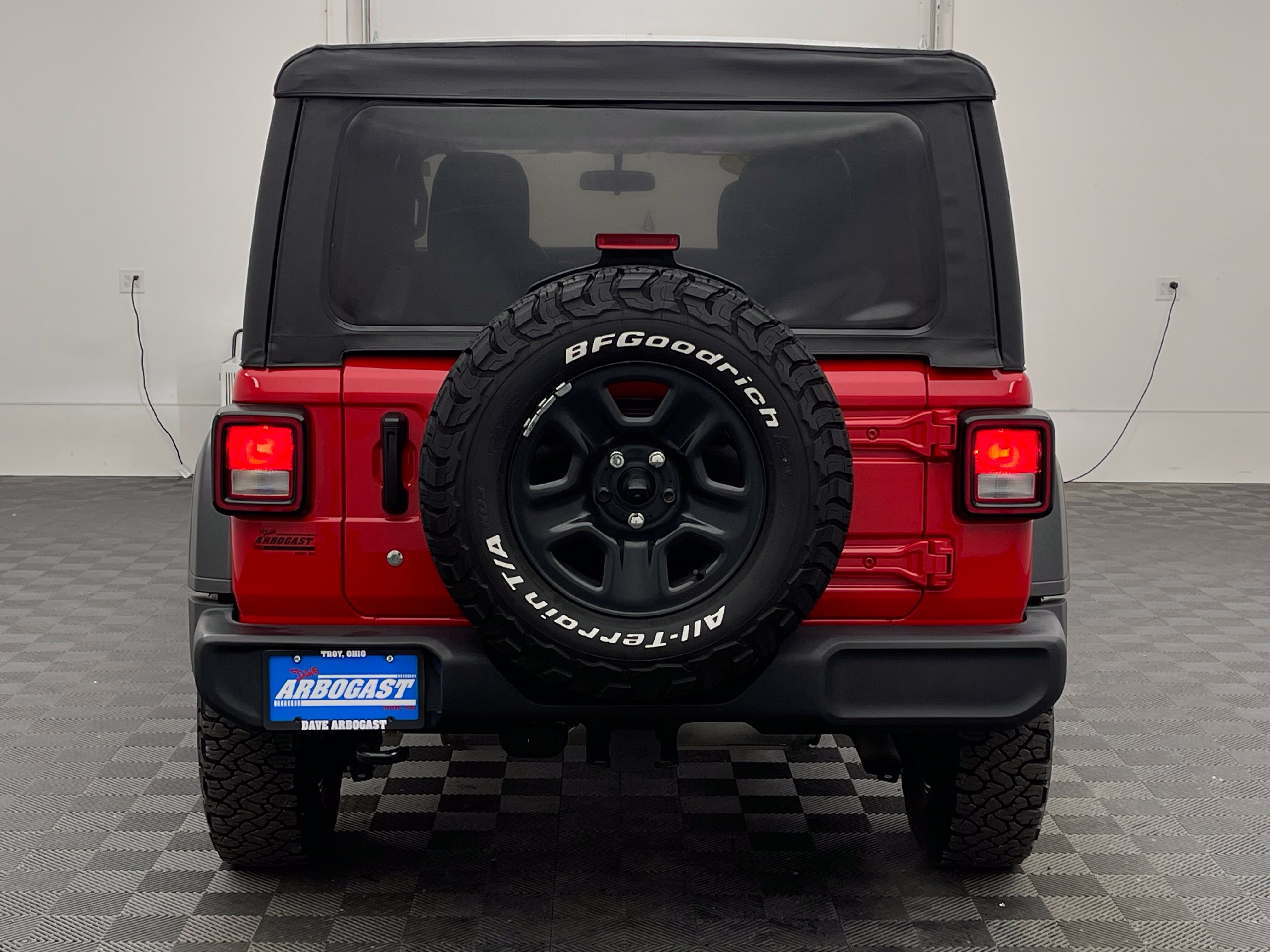 Used 2022 Jeep Wrangler Unlimited Sport AWD/4WD image 7