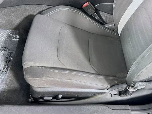Used 2020 Chevrolet Camaro LT RWD image 18