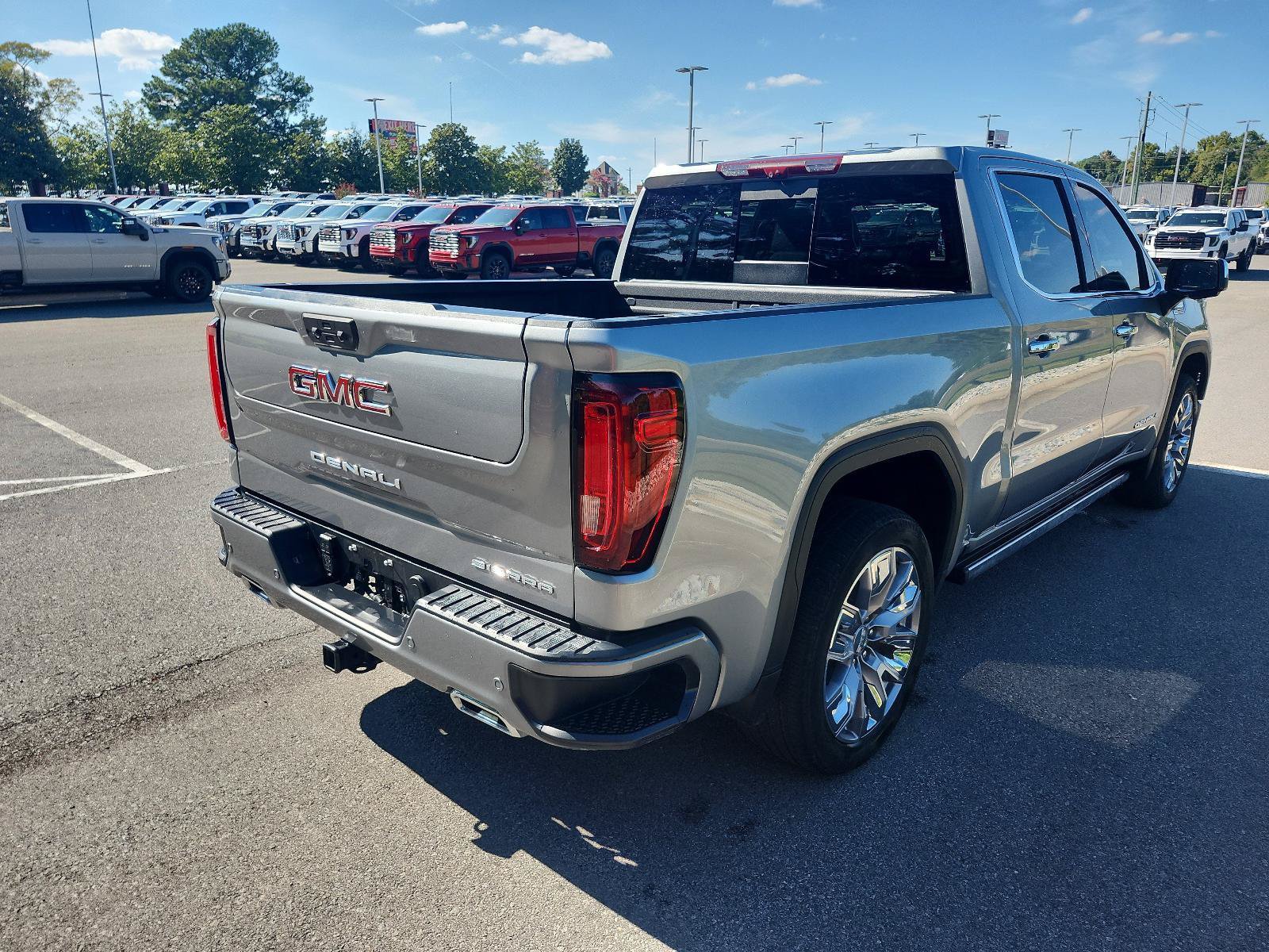 Certified 2024 GMC Sierra 1500 Denali w/ Denali Reserve Package AWD/4WD image 3