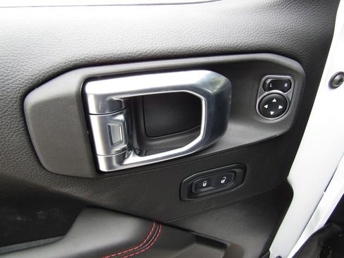 New 2026 Jeep Wrangler Unlimited Rubicon image 22