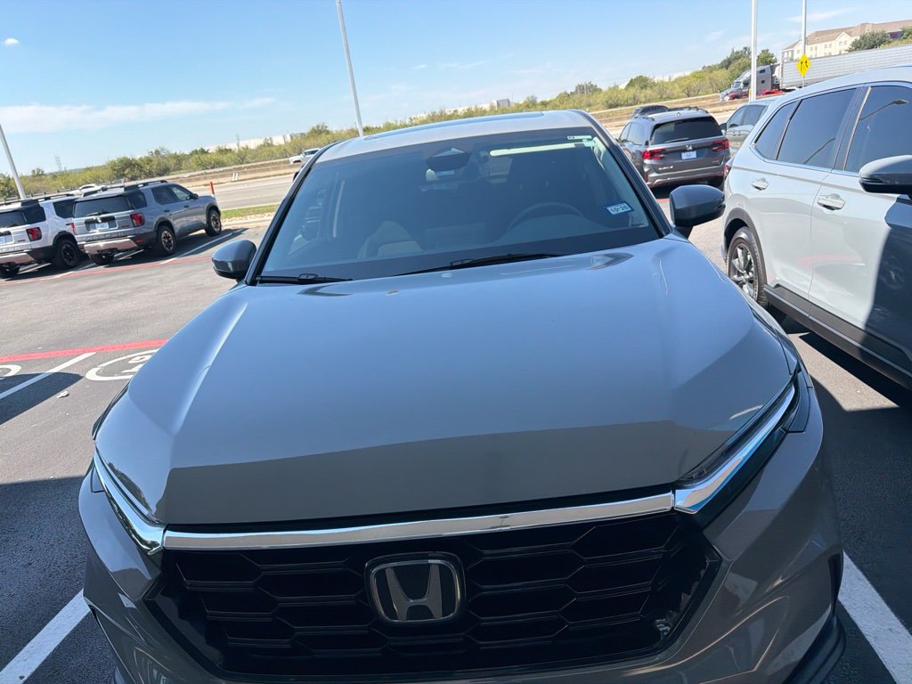 Used 2024 Honda CR-V EX image 2