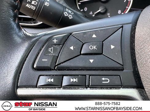 Certified 2022 Nissan Sentra SR w/ SR Premium Package image 28