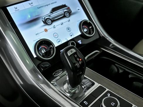 Used 2021 Land Rover Range Rover Sport HSE Silver Edition image 34