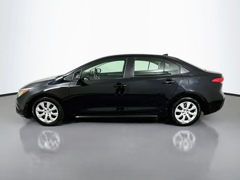 Used 2024 Toyota Corolla LE FWD image 8