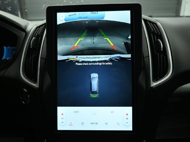 Used 2024 Ford Edge SEL AWD/4WD image 18