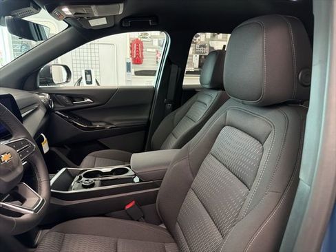 New 2026 Chevrolet Equinox LT FWD image 14