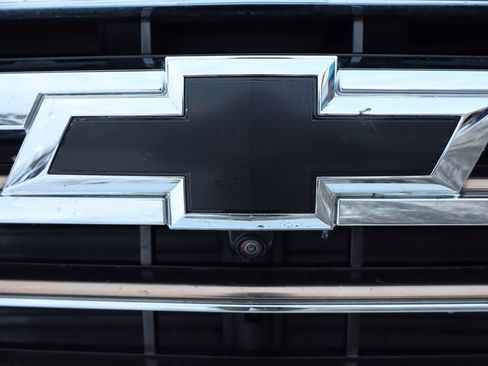 Used 2021 Chevrolet Silverado 2500 High Country w/ Technology Package image 8