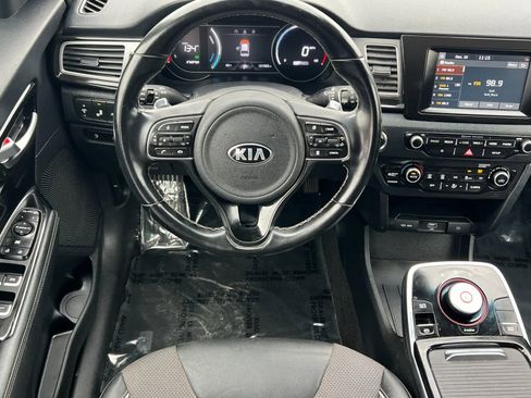 Used 2019 Kia Niro EX image 14