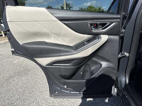 Used 2022 Subaru Forester Limited w/ Popular Package #2 image 13