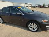 Used 2023 Chevrolet Malibu LT image 2