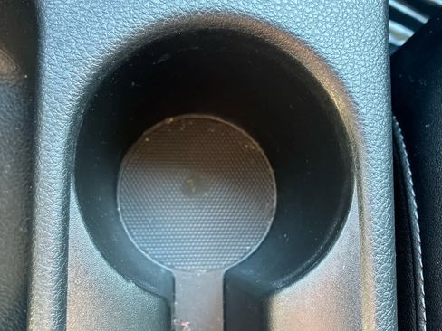 Used 2025 Kia Seltos EX image 13