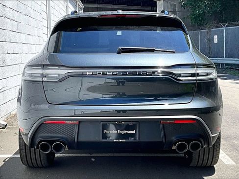 Certified 2026 Porsche Macan AWD/4WD image 9