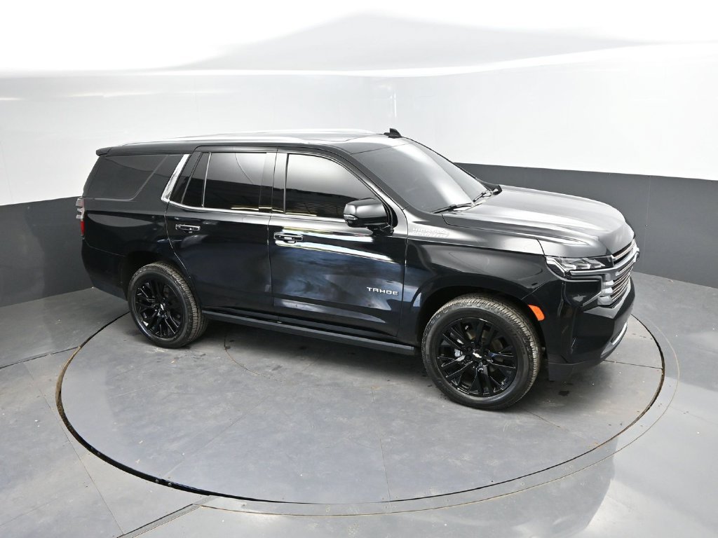 Used 2021 Chevrolet Tahoe High Country w/ Premium Package AWD/4WD image 28