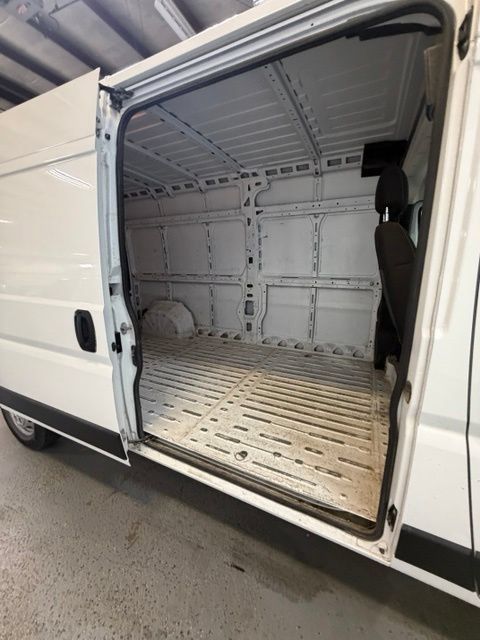 Used 2023 RAM ProMaster 2500 FWD image 11