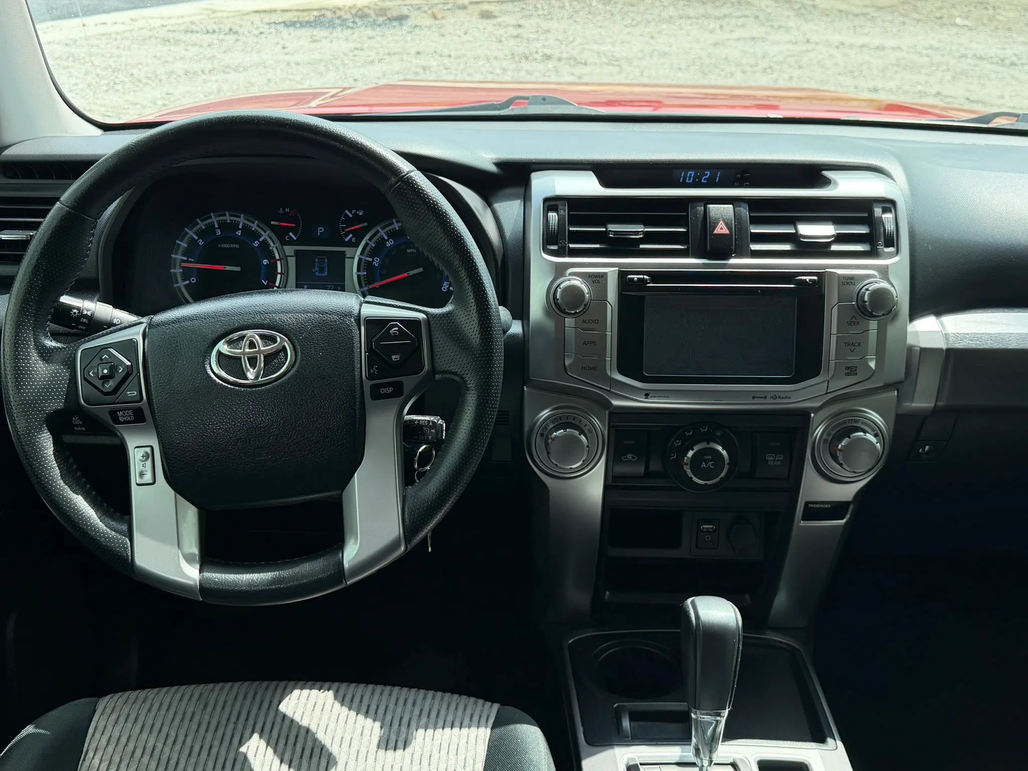 Used 2017 Toyota 4Runner SR5 RWD image 22