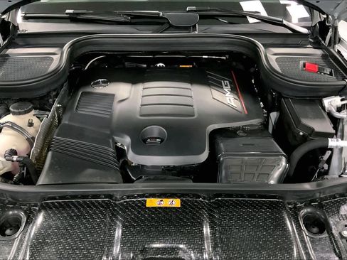 Used 2026 Mercedes-Benz GLE 53 AMG AMG GLE 53 image 31