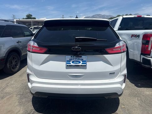 Used 2022 Ford Edge SE w/ Black Appearance Package AWD/4WD image 6