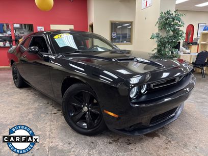 Used 2018 Dodge Challenger SXT