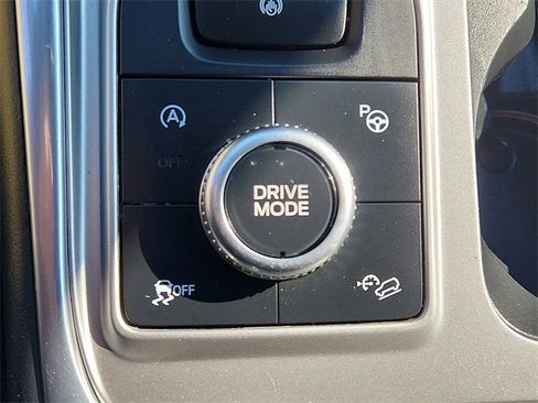 Certified 2020 Ford Explorer ST w/ ST Street Pack image 14