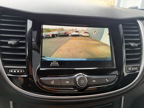 Used 2018 Chevrolet Trax LT image 15